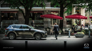 【日産・エクストレイル】VS【マツダ・CX-5】価格や大きさ、燃費などどっちが良いの？